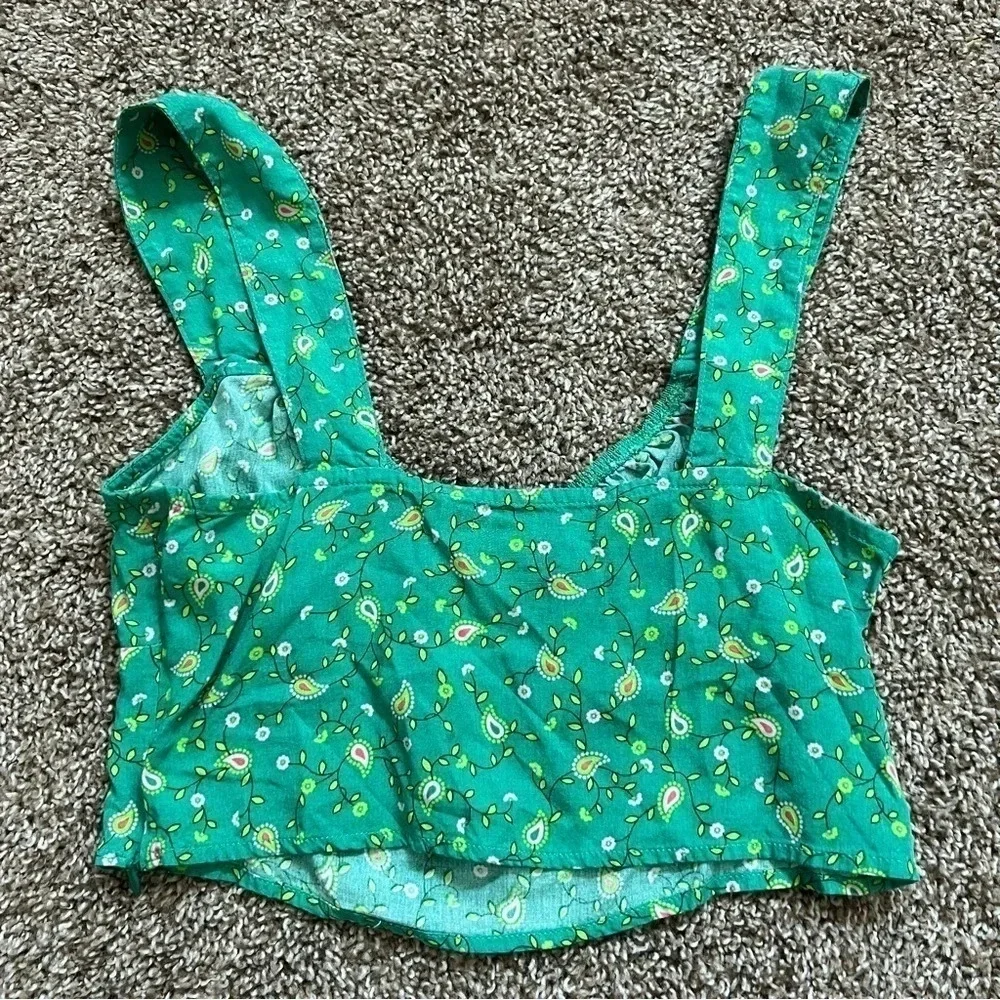 Motel Gladis Vest Crop Top - Picture 3 of 3